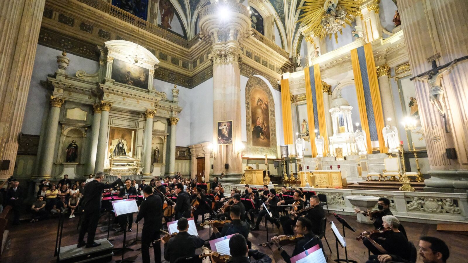 Acercan cultura a municipios con el programa “La OFJ cerca de ti”