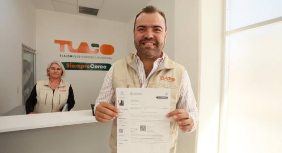 Gerardo Quirino, Alcalde de Tlajomulco, acerca oficina para sacar cartas de no antecedentes.