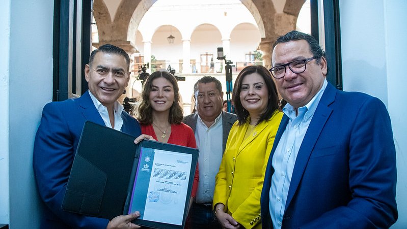 Presentan iniciativa contra Apología del Deliro