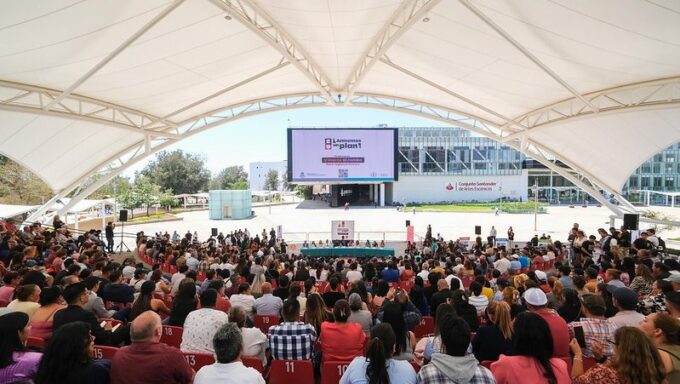 Escuchan a los 125 municipios de Jalisco