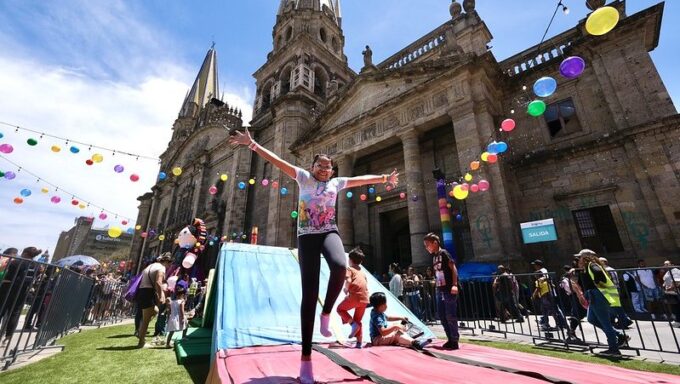 Celebran a las niñas y los niños