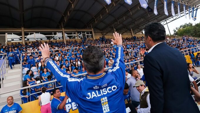 Abanderan a Selección de Jalisco