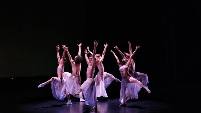 Celebran con Gala el Día Internacional de la Danza.