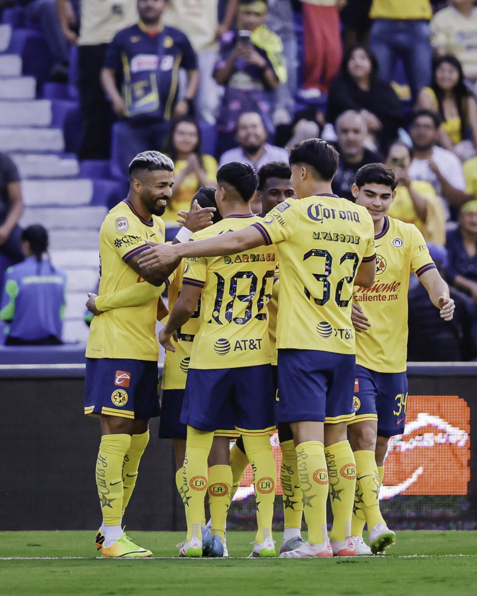 América