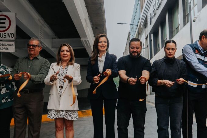 Entrega obra Vero Delgadillo