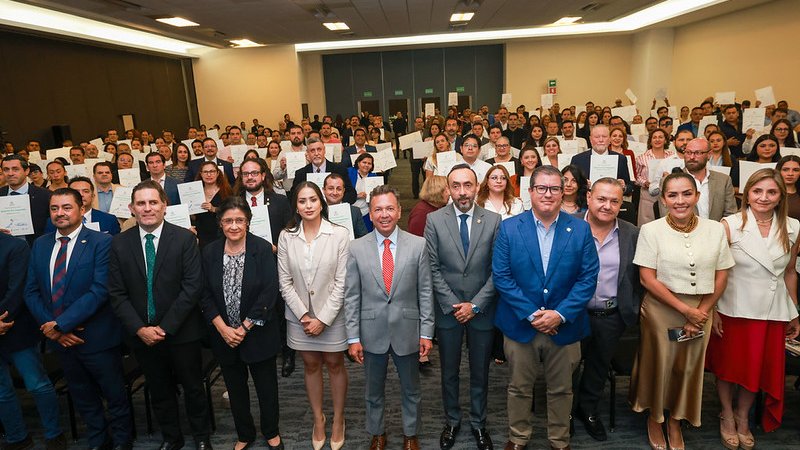 Reconocen a empresas por buenas prácticas a nivel nacional.