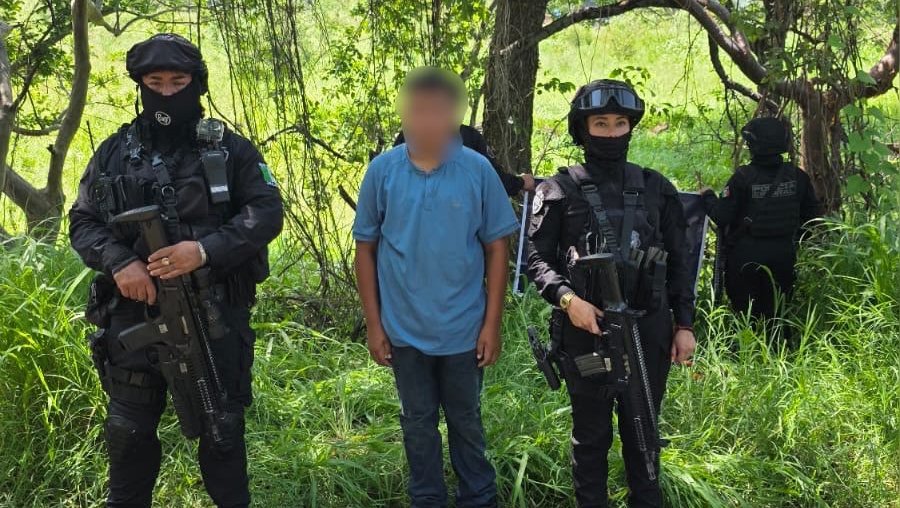Frustran reclutamiento de menor en Tequila