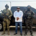 El presidente municipal de Juchitán de Zaragoza, Miguel Sánchez Altamirano, fue detenido por extorsión.