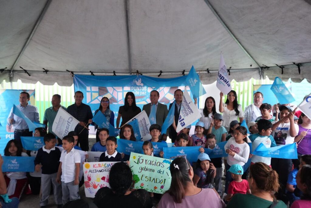 Recuperan cancha en Chapala