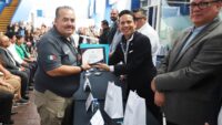 Reconoce IJCF a colaboradores