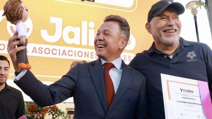 Dan apoyos a organizaciones civiles