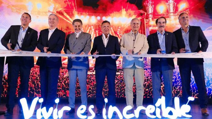 Inauguran Coliseo GNP Seguros