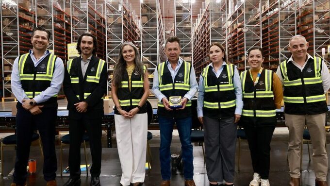 Centro de Distribución de Mercado Libre en El Salto.