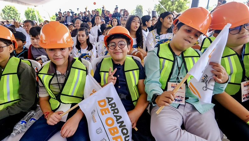 Amplía Jalisco atención comunitaria con la Red de Centros Colmena
